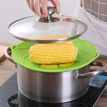 26CM Heat Resistant Silicone Pot Lid Multi-Purpose Kitchen Splash Guard Pot Lid Steamer Lid Cooking Tools Kitchen Cooker